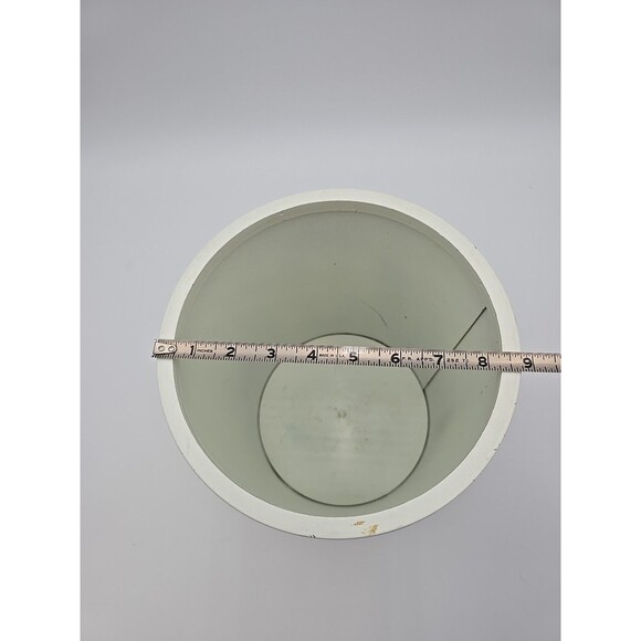 Vintage White Wicker Rattan Round Small Waste Basket Trash Can Shabby Chic - Picture 7 of 10